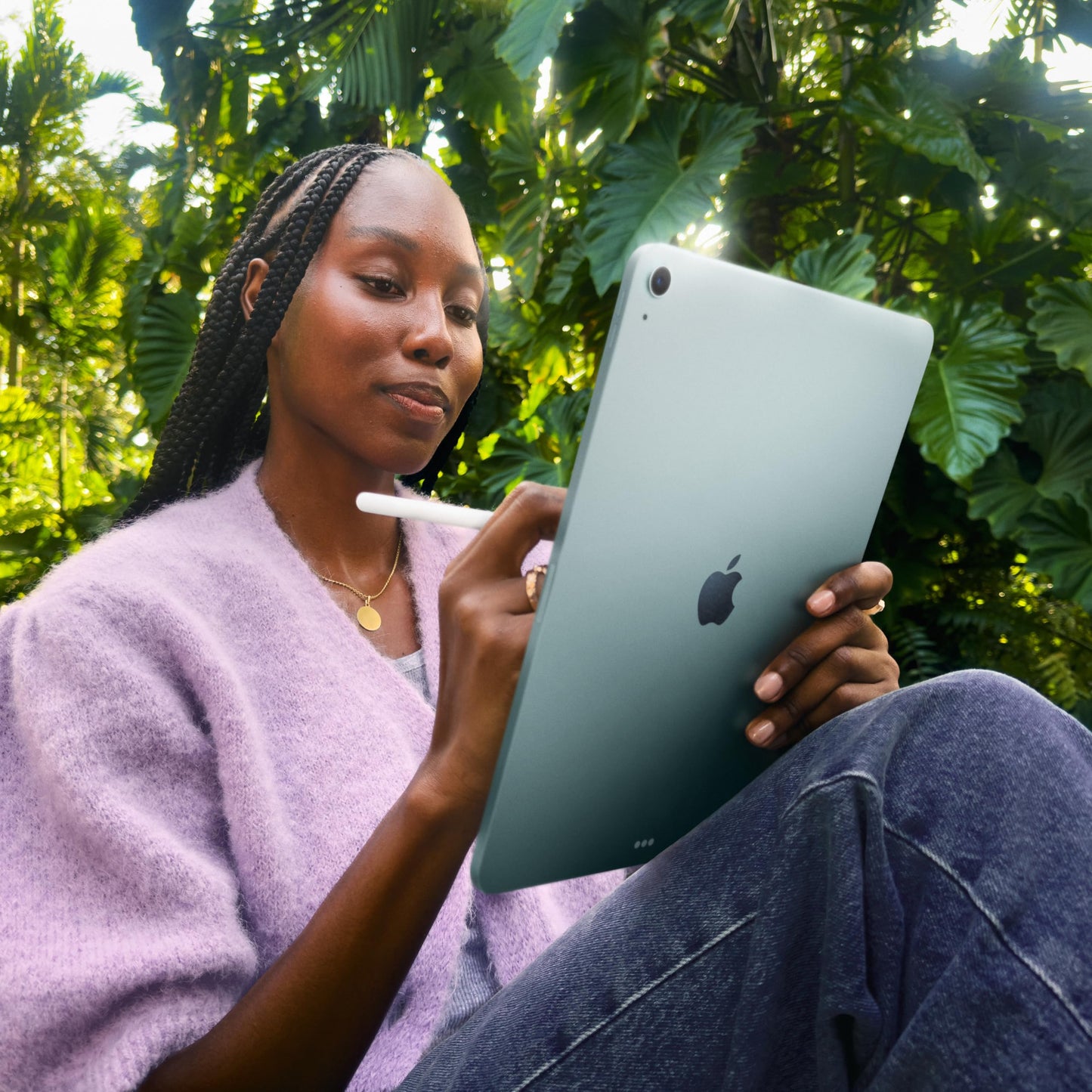 Apple iPad Air 11-inch with M3 chip Built for Apple Intelligence, Liquid Retina Display, 128GB, 12MP Front/Back Camera, Wi-Fi 6E, Touch ID, All-Day Battery Life — Blue